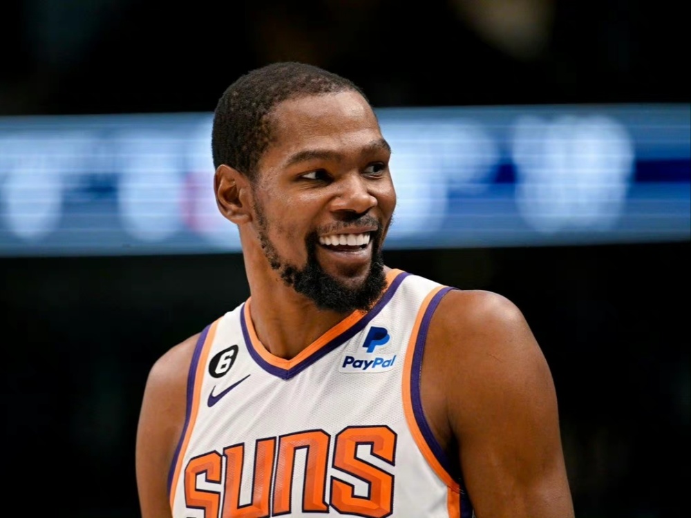 强调人与自 强调人与自