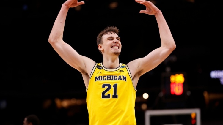 杨腾飞的加 杨腾飞的加