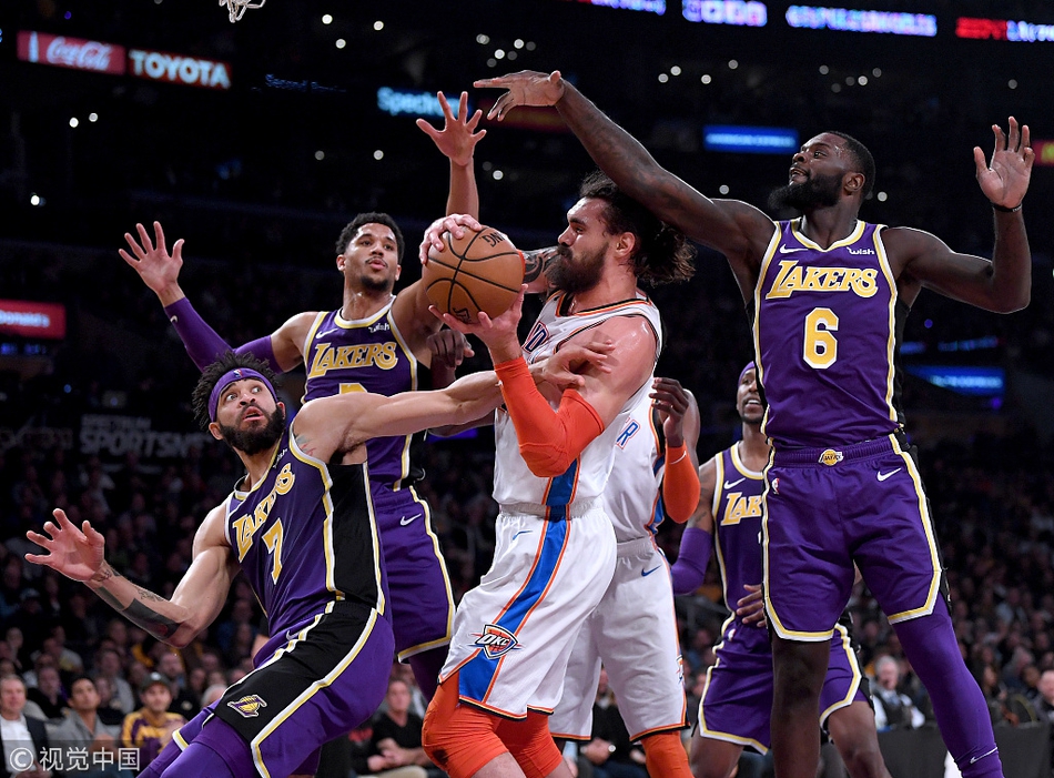 [图]英超-厄德高闪击哈弗茨传射 阿森纳5-1横扫曼城.